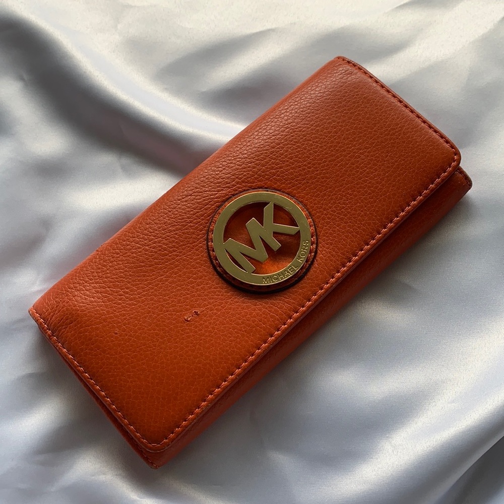 Michael Kors wallet